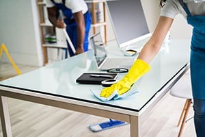 Limpeza Profissional de Escritório